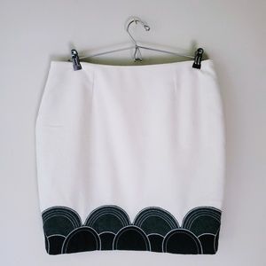 Boden | Cream Wool Skirt with Geometric Appliques